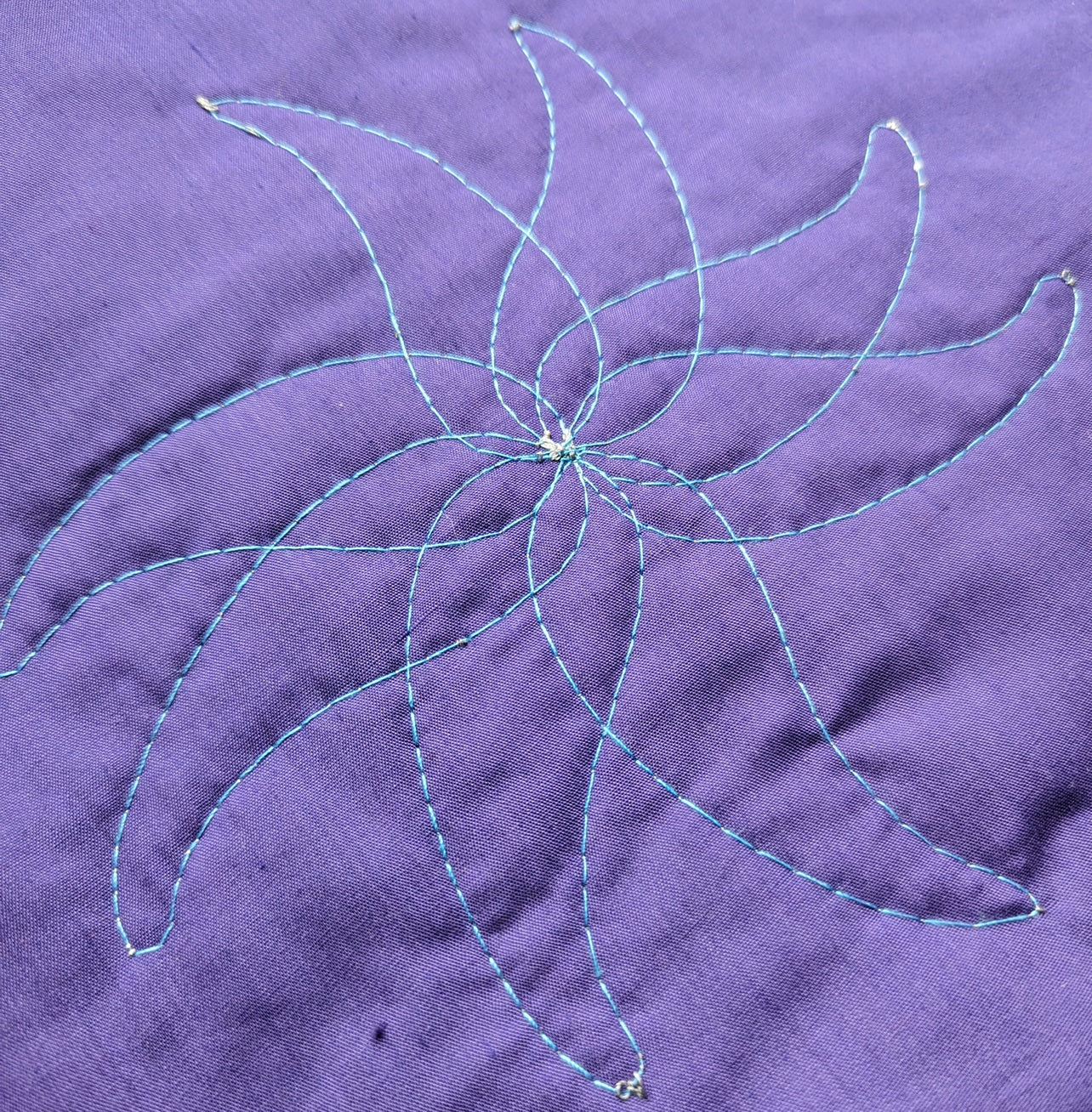 Small Paisley & Multiple Petals